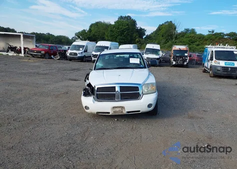 2006 Dodge Dakota Slt from USA, damaged, VIN 1D7HW42K56S545802